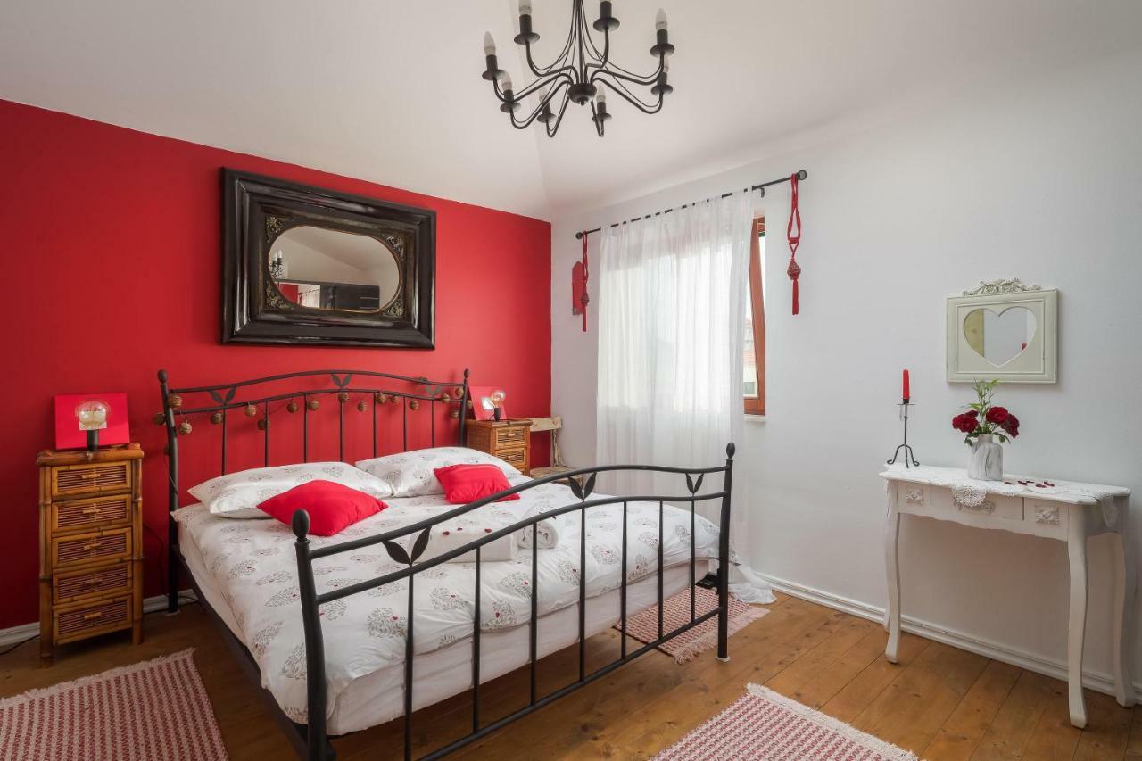 Villa Sunshine Рогозница Екстериор снимка