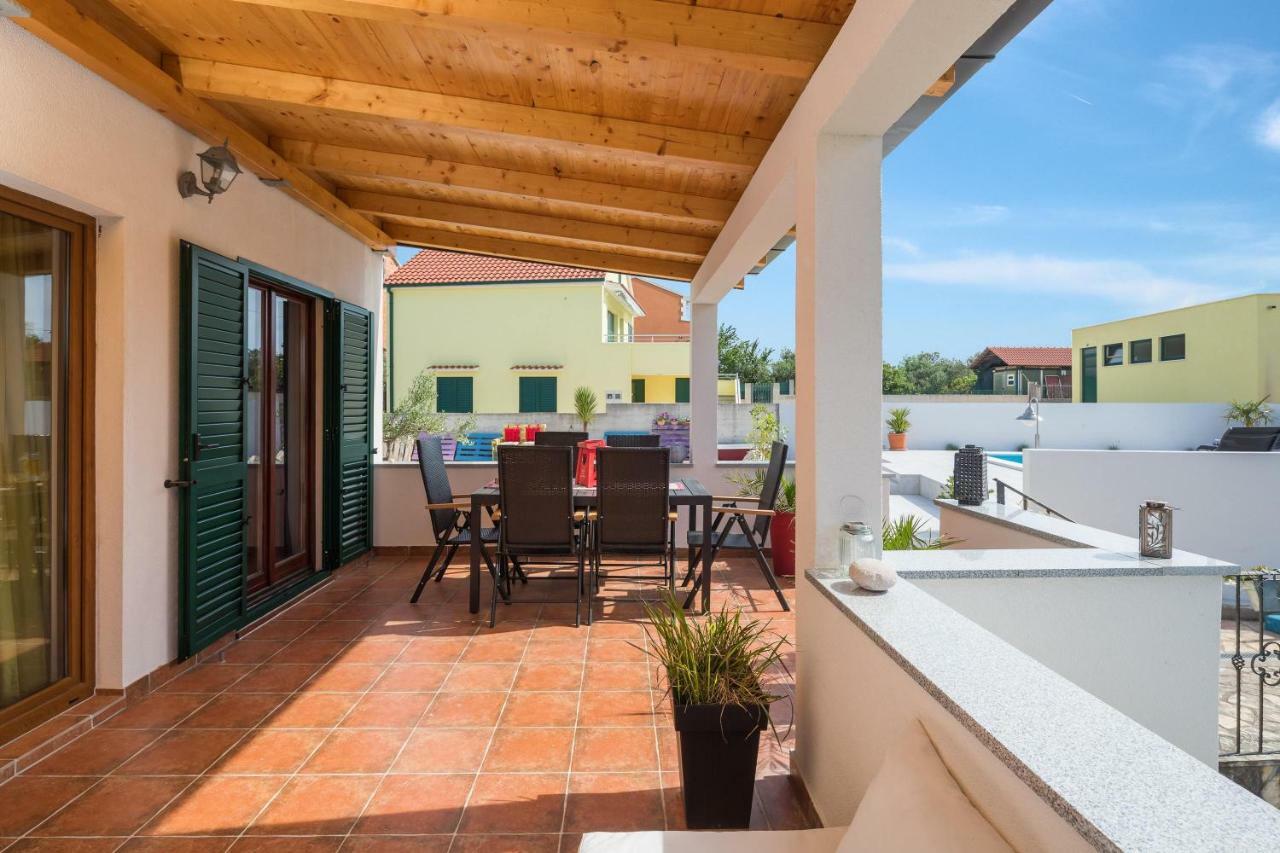 Villa Sunshine Рогозница Екстериор снимка